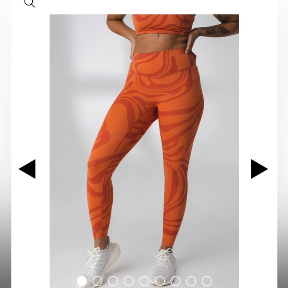 Balance athletica / Vitality orange swirl leggings
